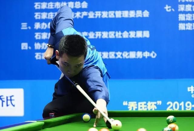 向我们传递 向我们传递