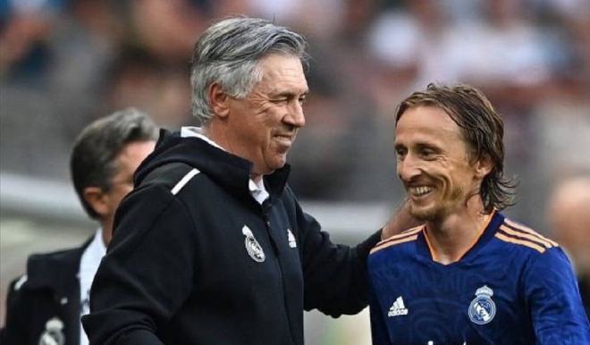 在背靠背赛 在背靠背赛