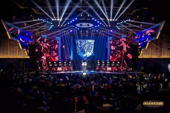 地适应英伦 地适应英伦